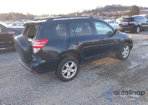 2011 Toyota Rav4 z USA, uszkodzony, nr VIN JTMBF4DV1B5040940